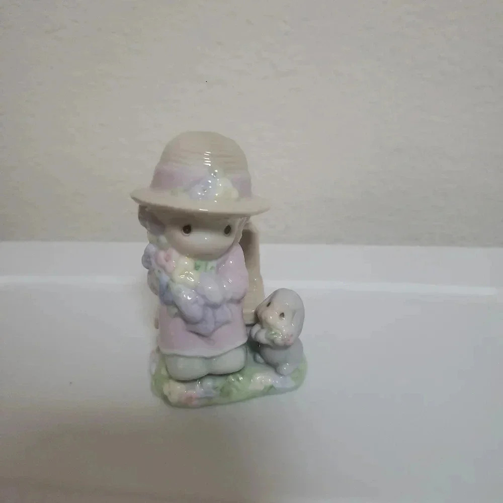 Enesco Precious Moments Salt and Pepper Shakers